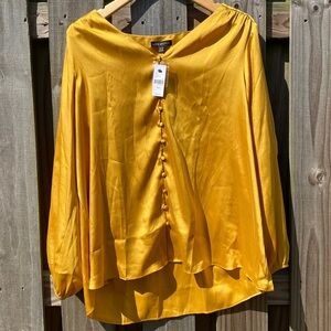 NWT Lane Bryant Silky button front blouse 14/16